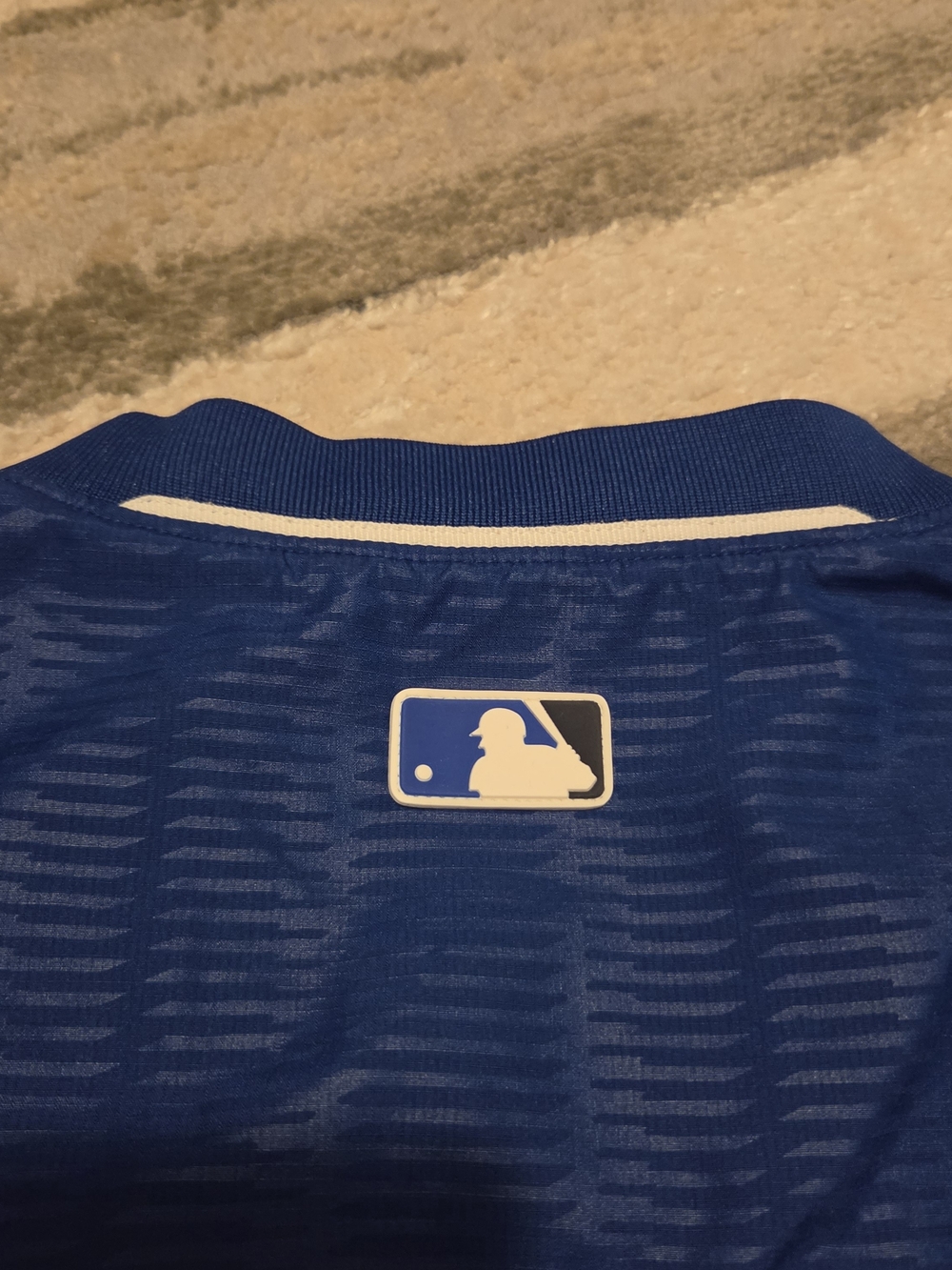 Majestic Toronto Blue Jays Quarter Zip Cool Base Windbreaker Jacket - Picture 9 of 10